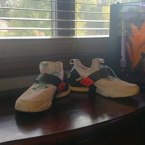 NIKE AIR Huarache Rare colorway size 11